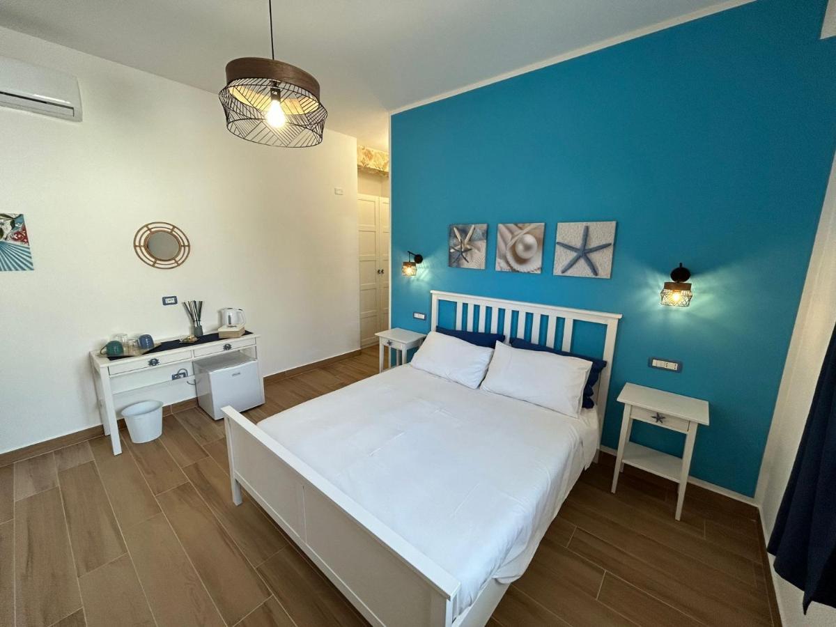 Room On The Beach อาโวลา ภายนอก รูปภาพ