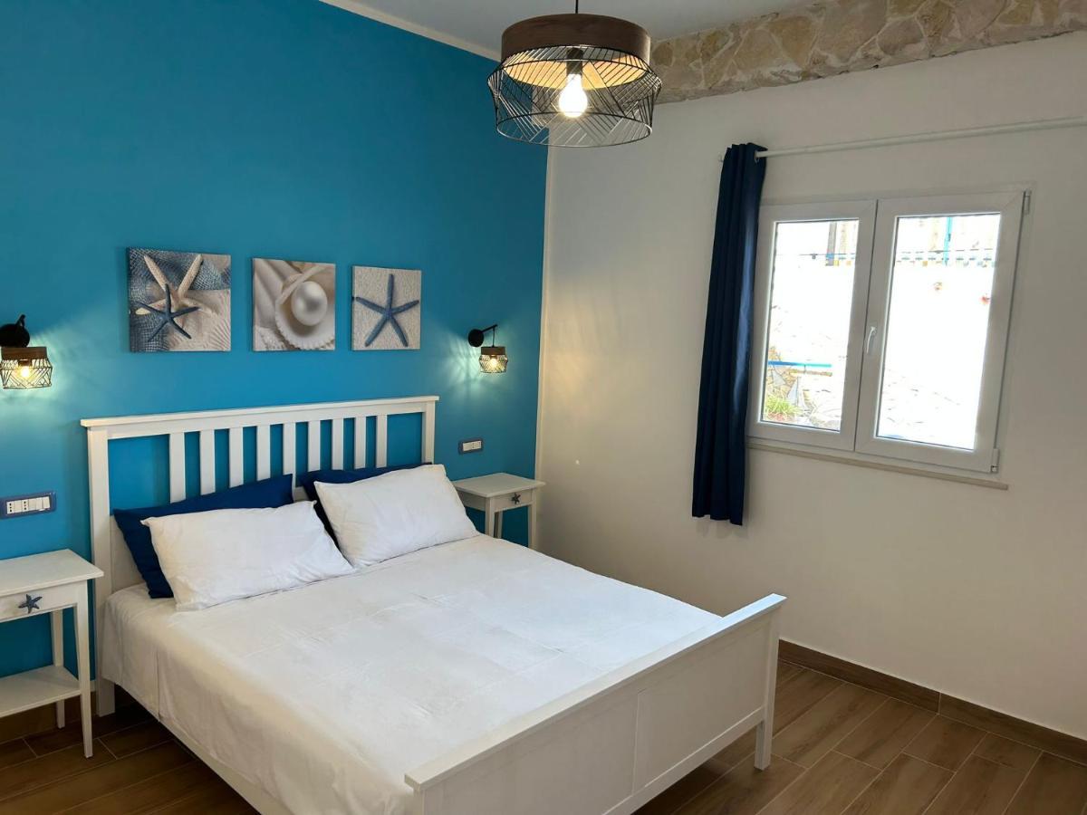 Room On The Beach อาโวลา ภายนอก รูปภาพ